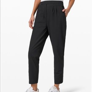 NEW Lululemon Essential High Rise Trouser